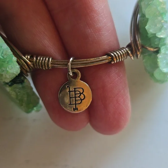 Bourbon & Boweties Green Geode Bangle Bracelet - Picture 2 of 4